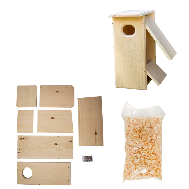 Coveside Common Merganser Duck House, Unassembled