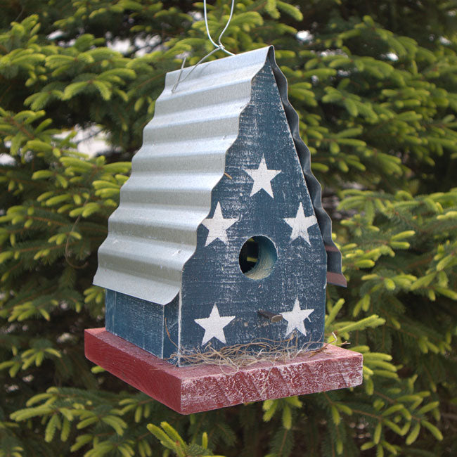 Bird in Hand Amish Made Yorktown Bird House