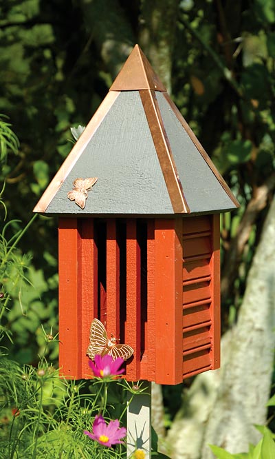 Heartwood Flutterbye House & Pole, Redwood